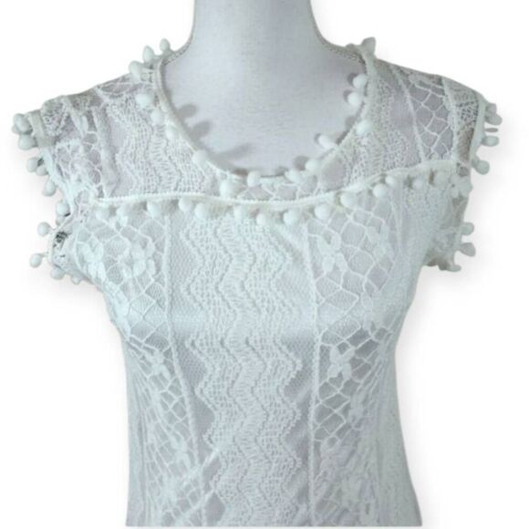 AMAZON LACE TUNIC/DRESS SZ.S EUC.  GORGEOUS TUNIC IN EXCELLENT USED CONDITION. - Picture 4 of 7